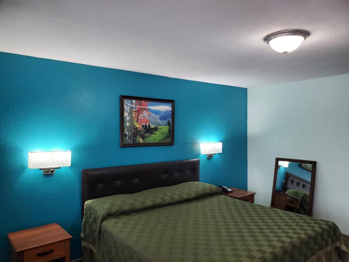 Budget Inn Edinburg Esterno foto
